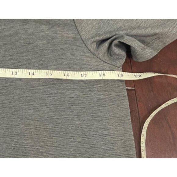 Perry Ellis Mens Grey Polo Shirt Small 100% Polyester Short Sleeve - Picture 8 of 9